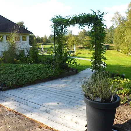 Buntes Moor Bed & Breakfast 3*